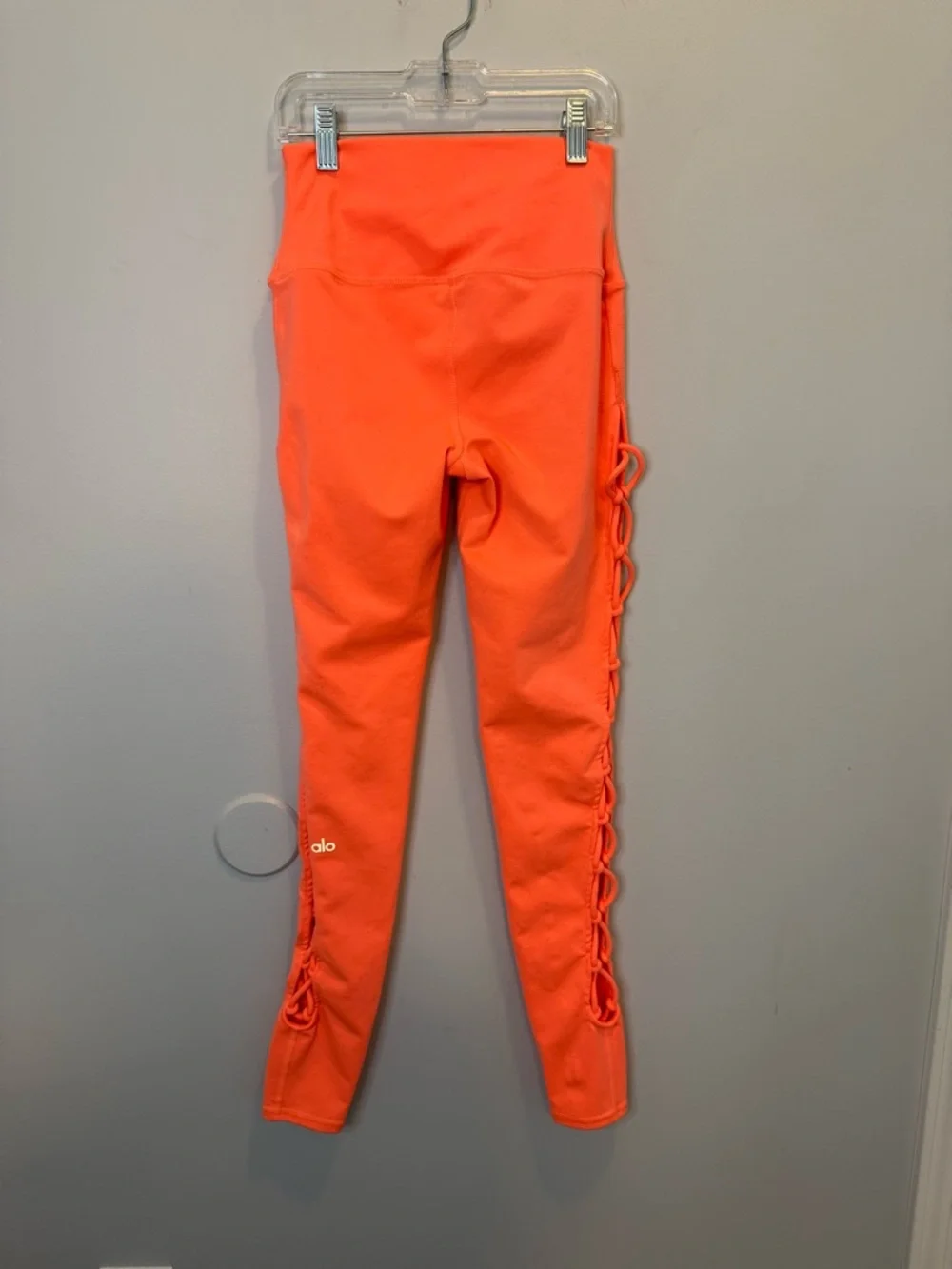 ALO Yoga vibrant coral
